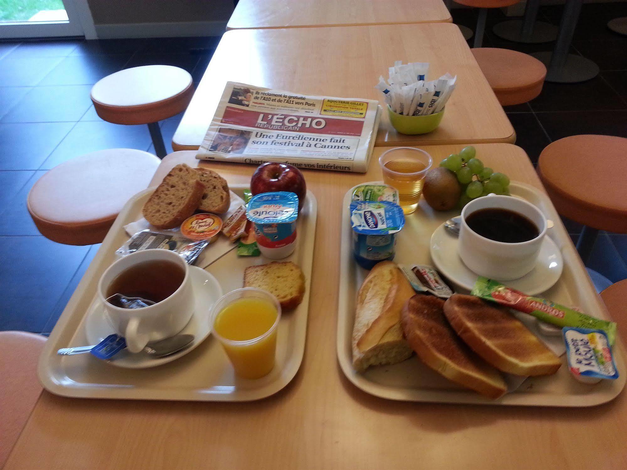 Ibis Budget Châteaudun מראה חיצוני תמונה