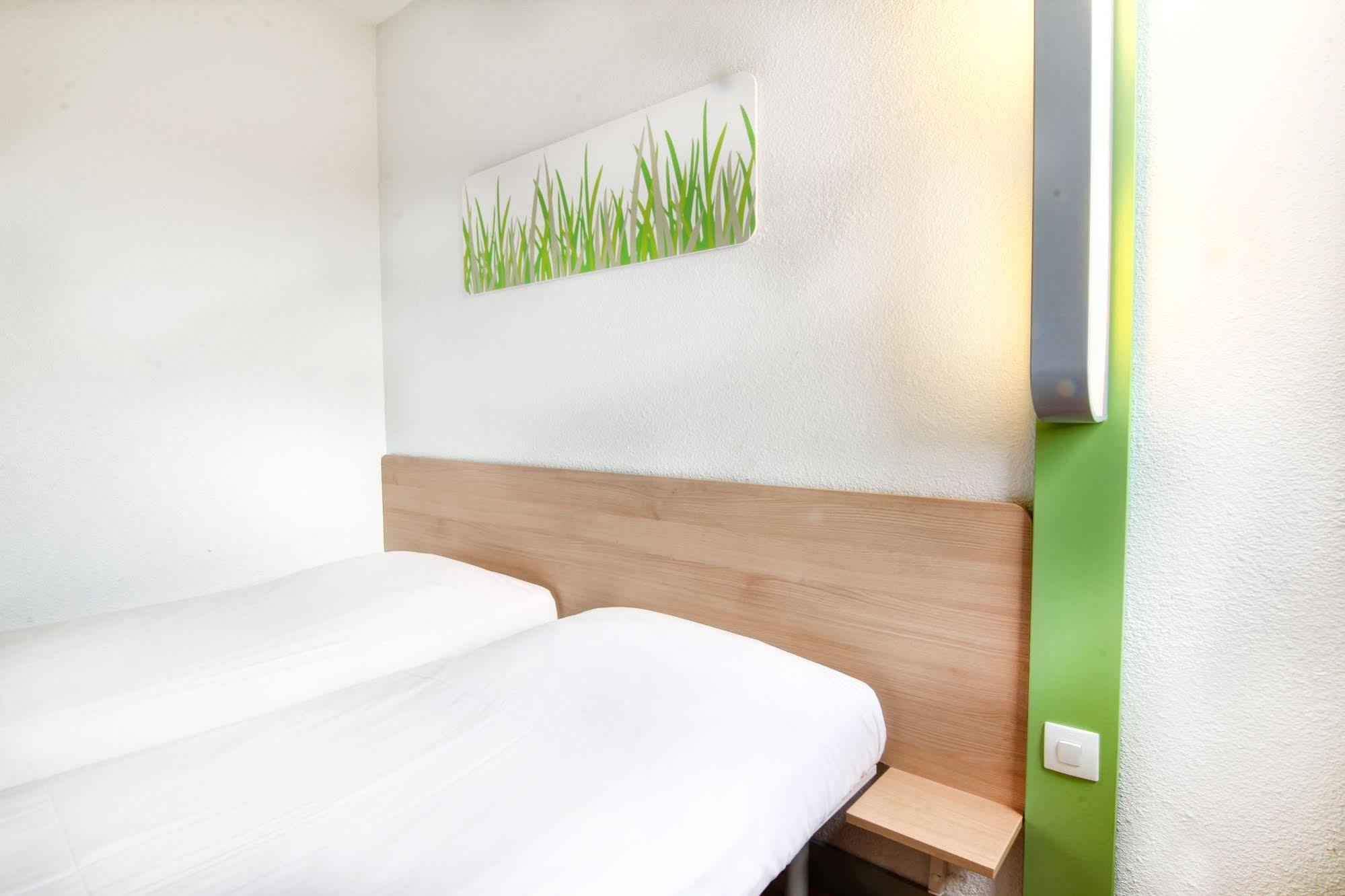 Ibis Budget Châteaudun מראה חיצוני תמונה