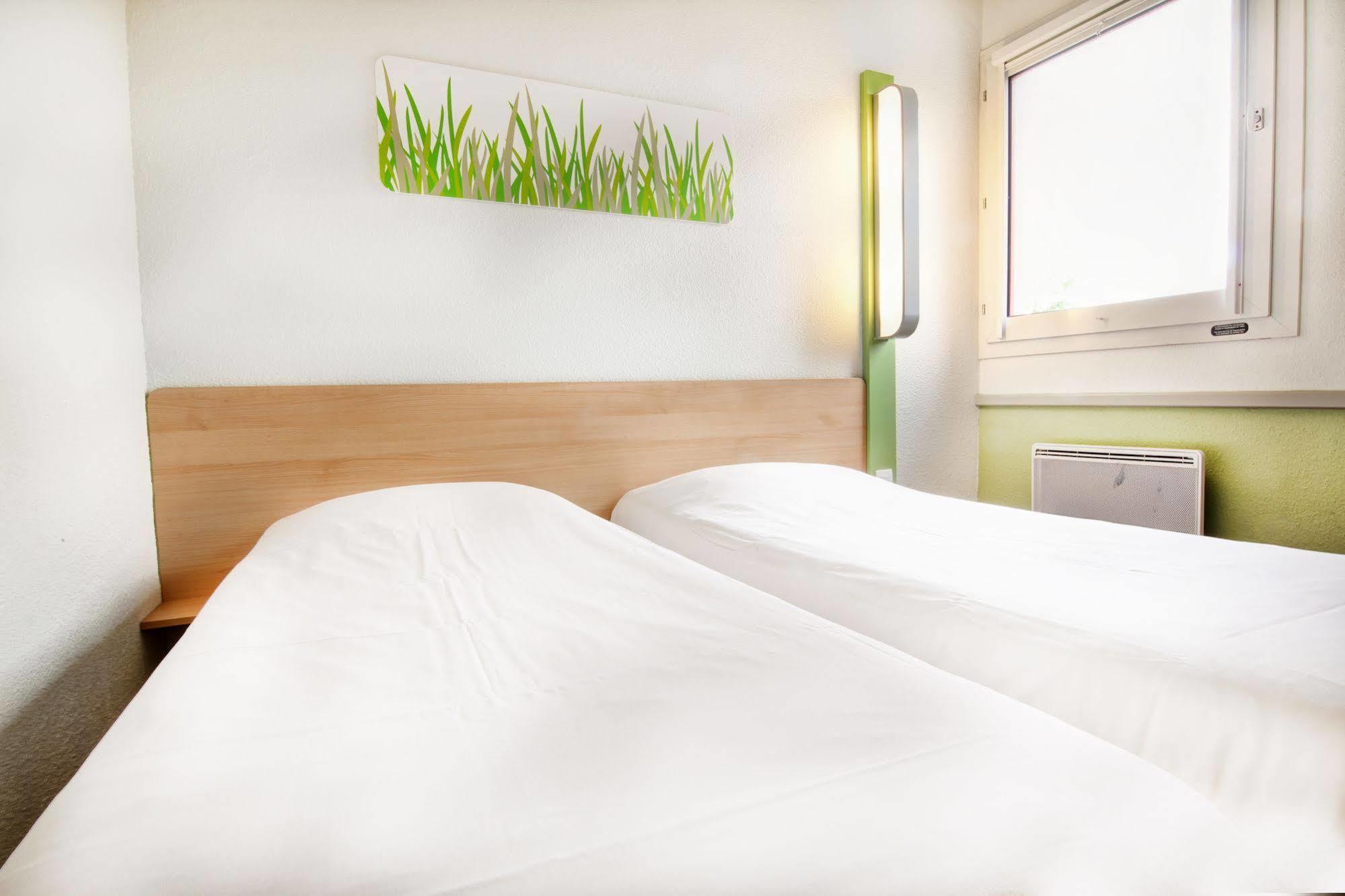 Ibis Budget Châteaudun מראה חיצוני תמונה